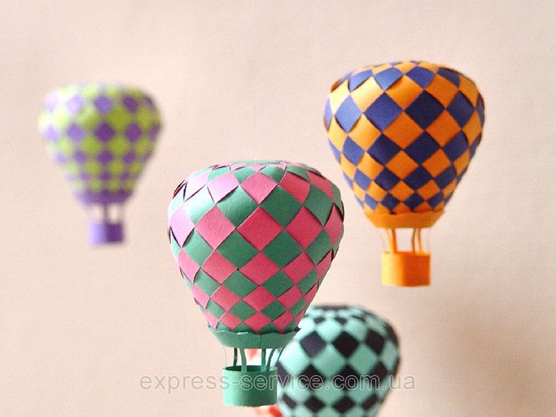 Цветная бумага и ее красочный мир